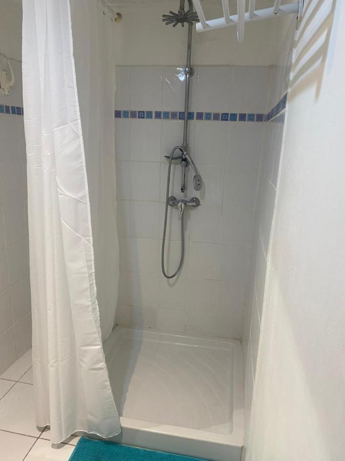 Location Bas De Maison Hotel Sainte-Anne  Ngoại thất bức ảnh