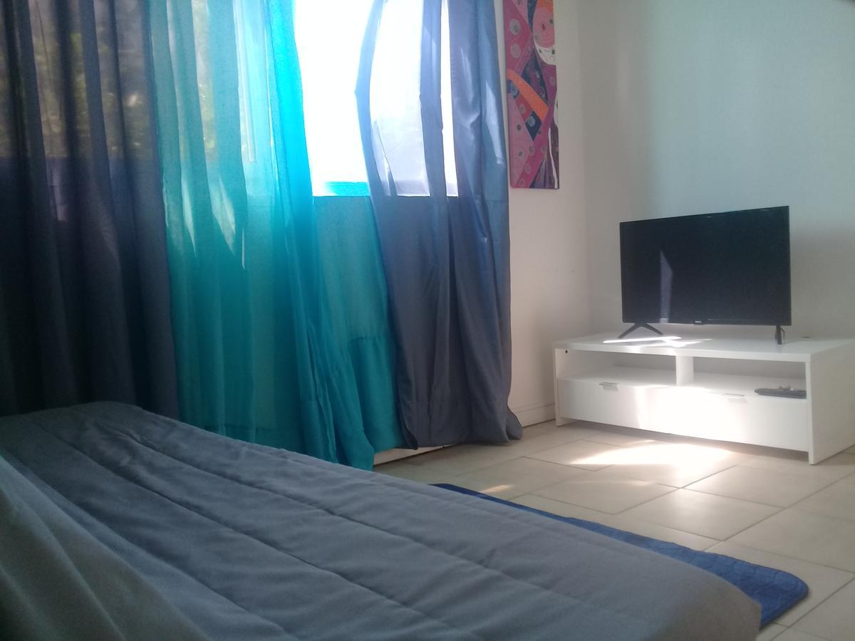 Location Bas De Maison Hotel Sainte-Anne  Ngoại thất bức ảnh